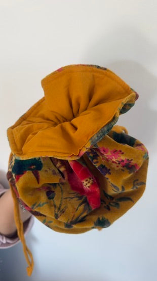 Beauty pochette in velluto fantasia floreale