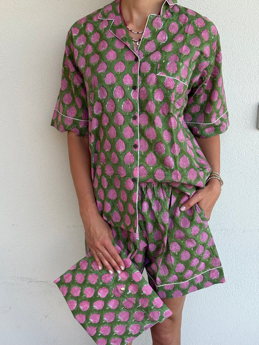 Kurzer Pyjama 100 % reine Bio-Baumwolle, Maulbeere, Grün und Rosa, hergestellt in Jaipur