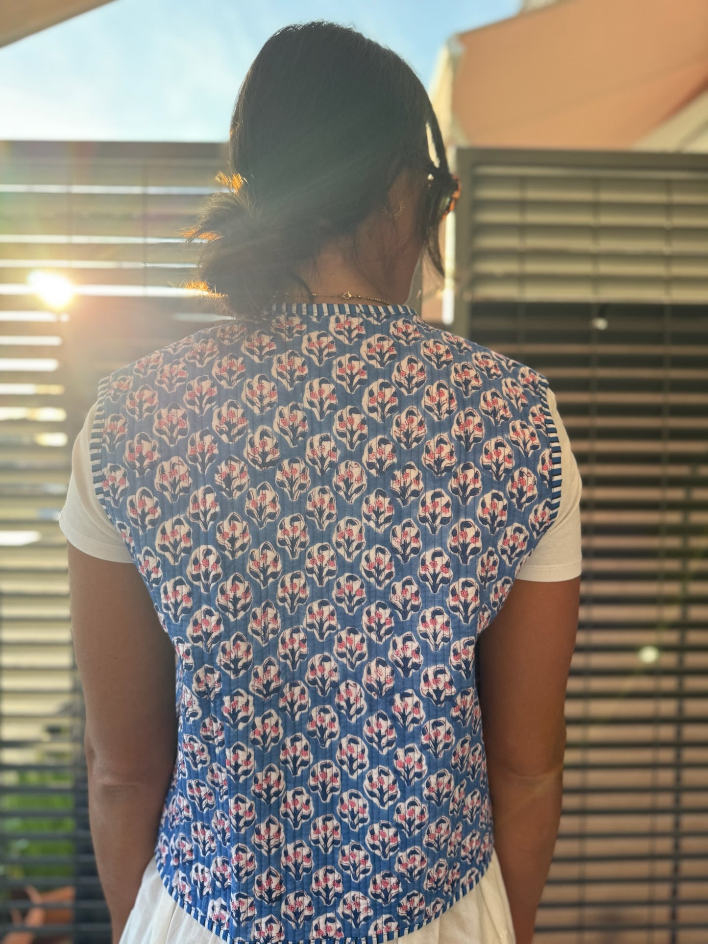 Gilet in cotone trapuntato blu, made in Jaipur