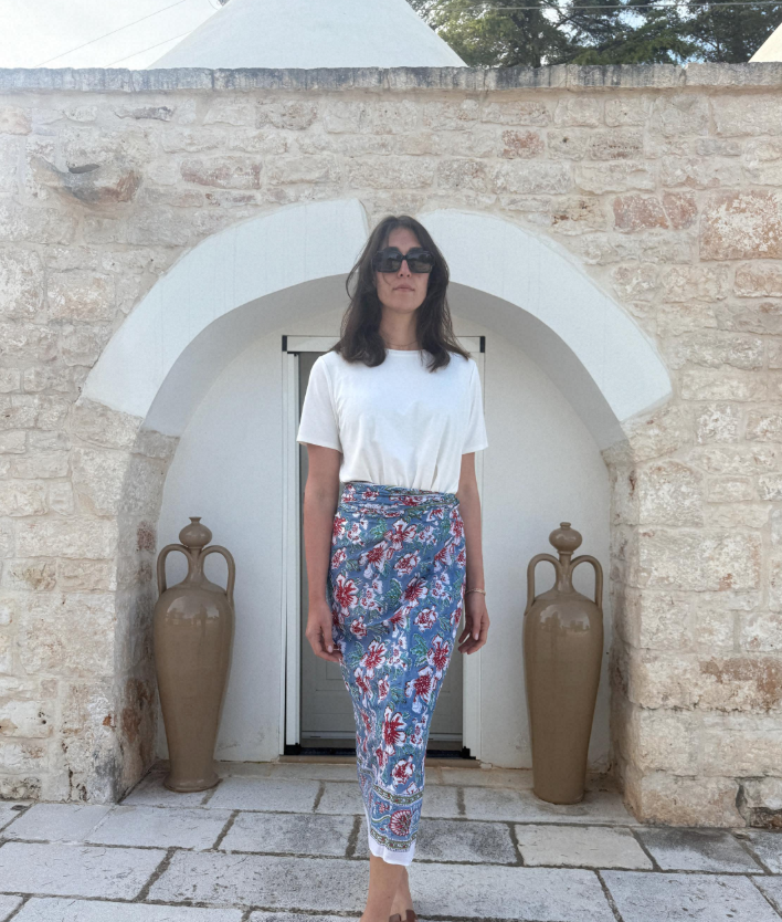 Pareo in mussola di cotone, tessuto stampato a mano. Fantasia floreale.A4