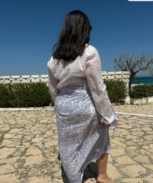 Pareo in mussola di cotone, tessuto stampato a mano. Fantasia floreale.A6