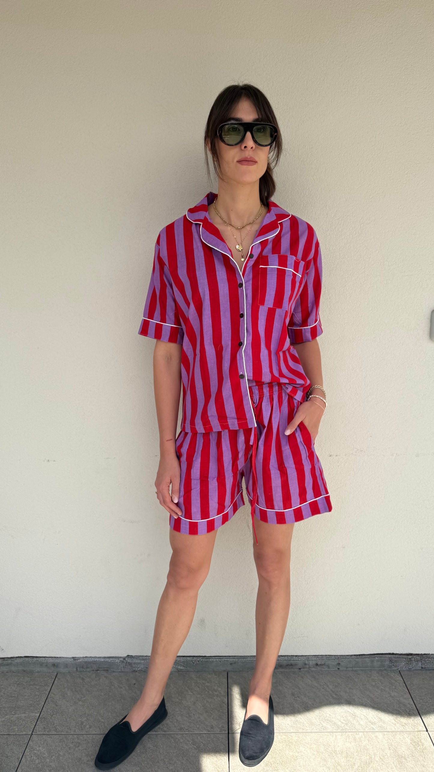 Pigiama corto 100% puro cotone organico righe viola e rosso,made in Jaipur
