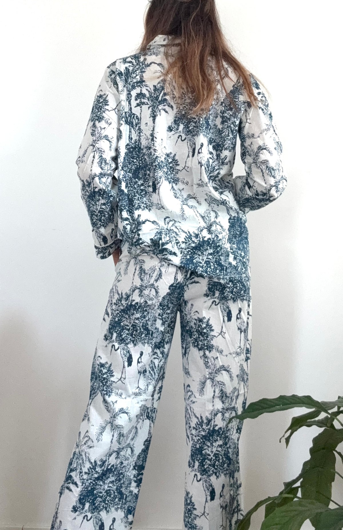 Pigiama lungo 100% puro cotone organico, fantasia savana blu