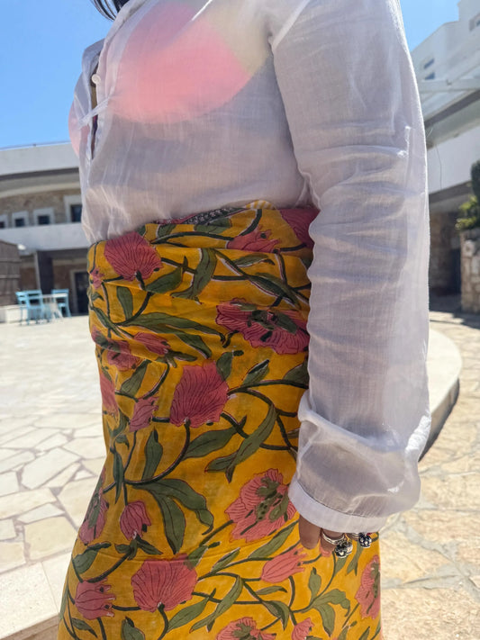 Pareo in mussola di cotone, tessuto stampato a mano. Fantasia floreale.A11