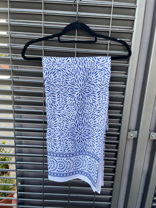 Pareo in mussola di cotone, tessuto stampato a mano. Fantasia floreale A16