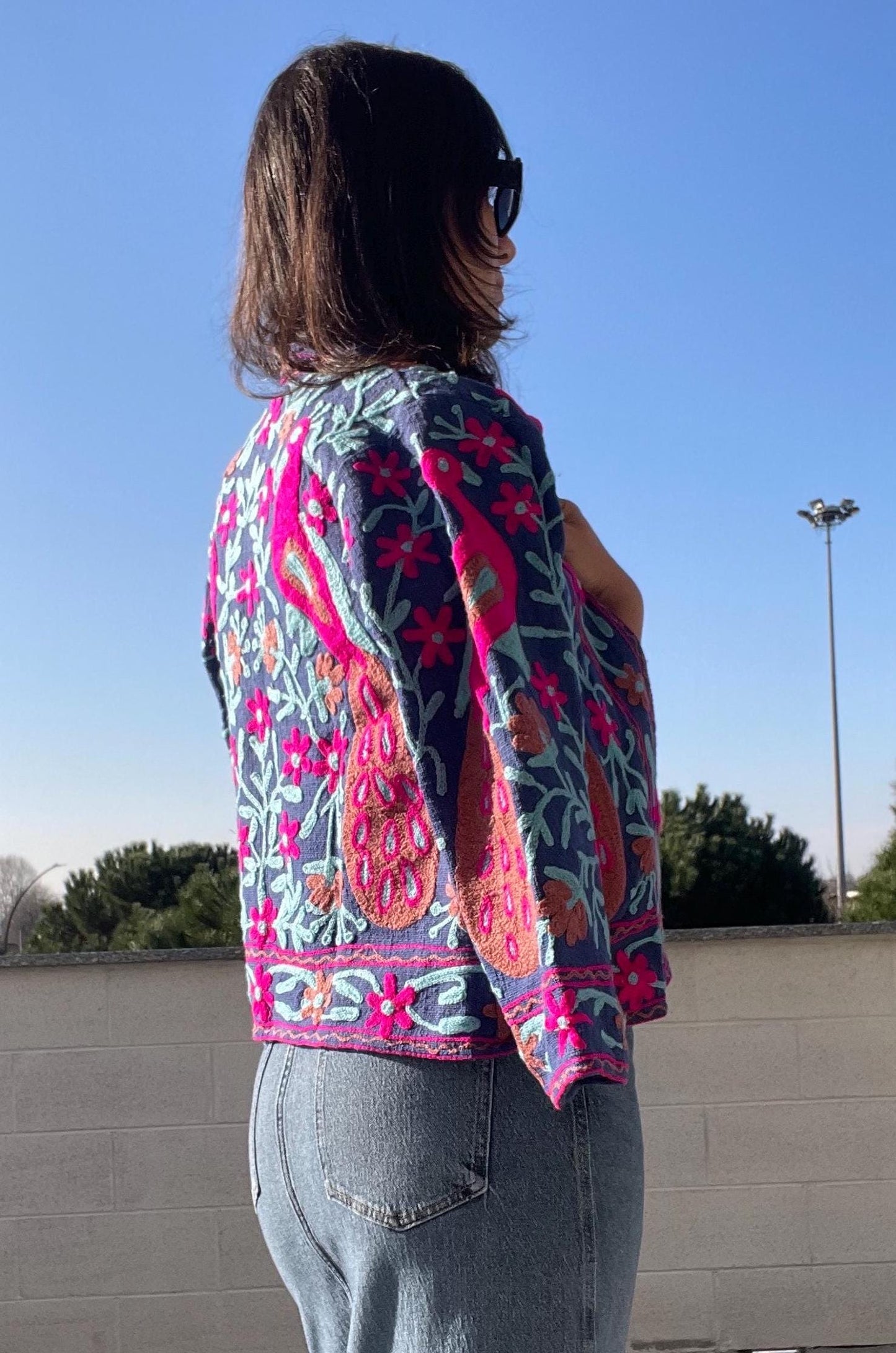 Giacca stile boho in cotone organico ricamata a mano, made in Jaipur