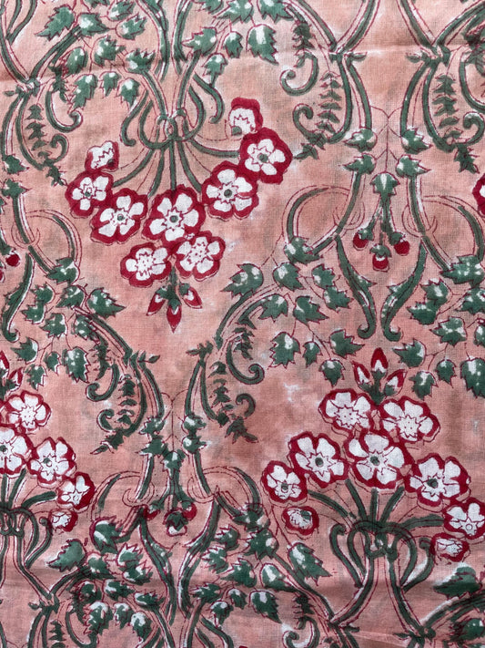 Pareo in mussola di cotone, tessuto stampato a mano. Fantasia floreale .A13