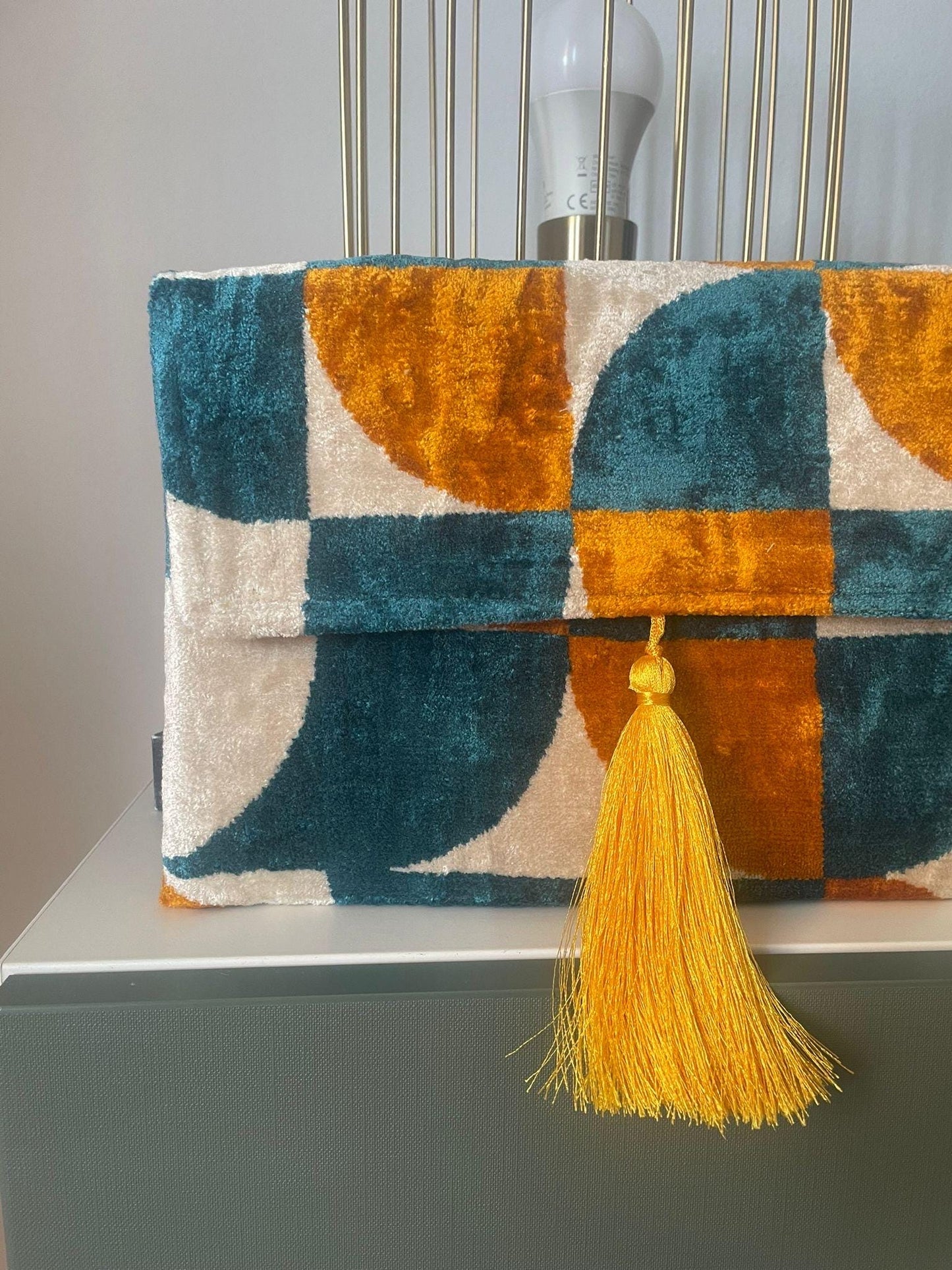 Borsa a mano in velluto Ikat, made in Uzbekistan