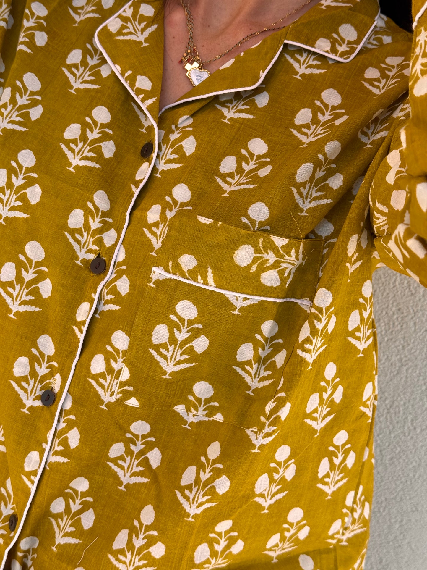 Langer Pyjama 100% reine Bio-Baumwolle mit Senfblumenmuster, hergestellt in Jaipur