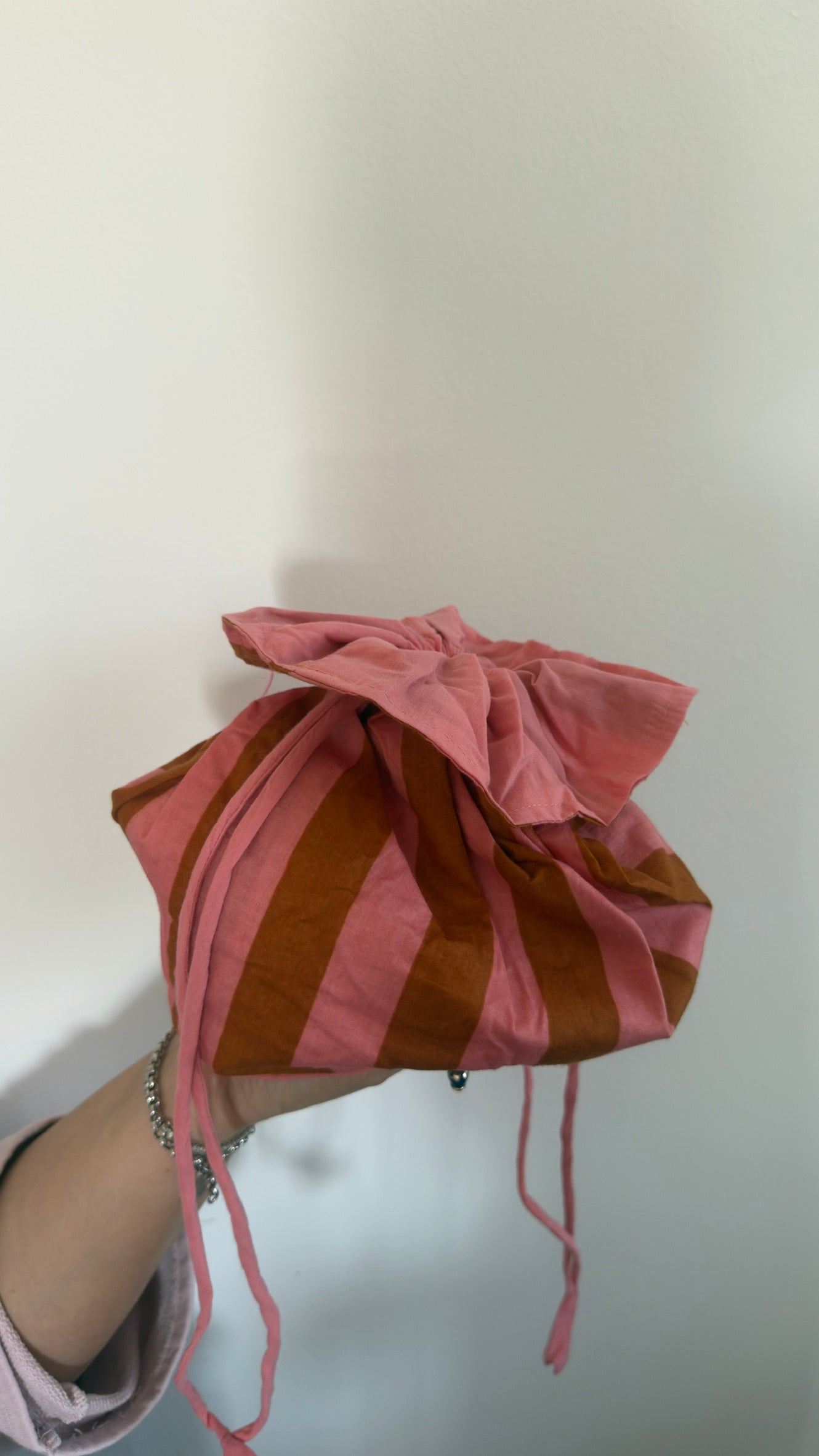 Beauty pochette in cotone a righe