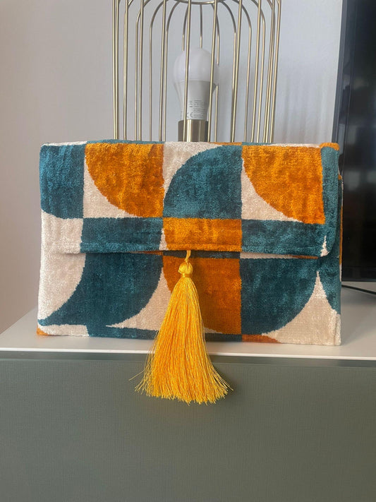 Borsa a mano in velluto Ikat, made in Uzbekistan