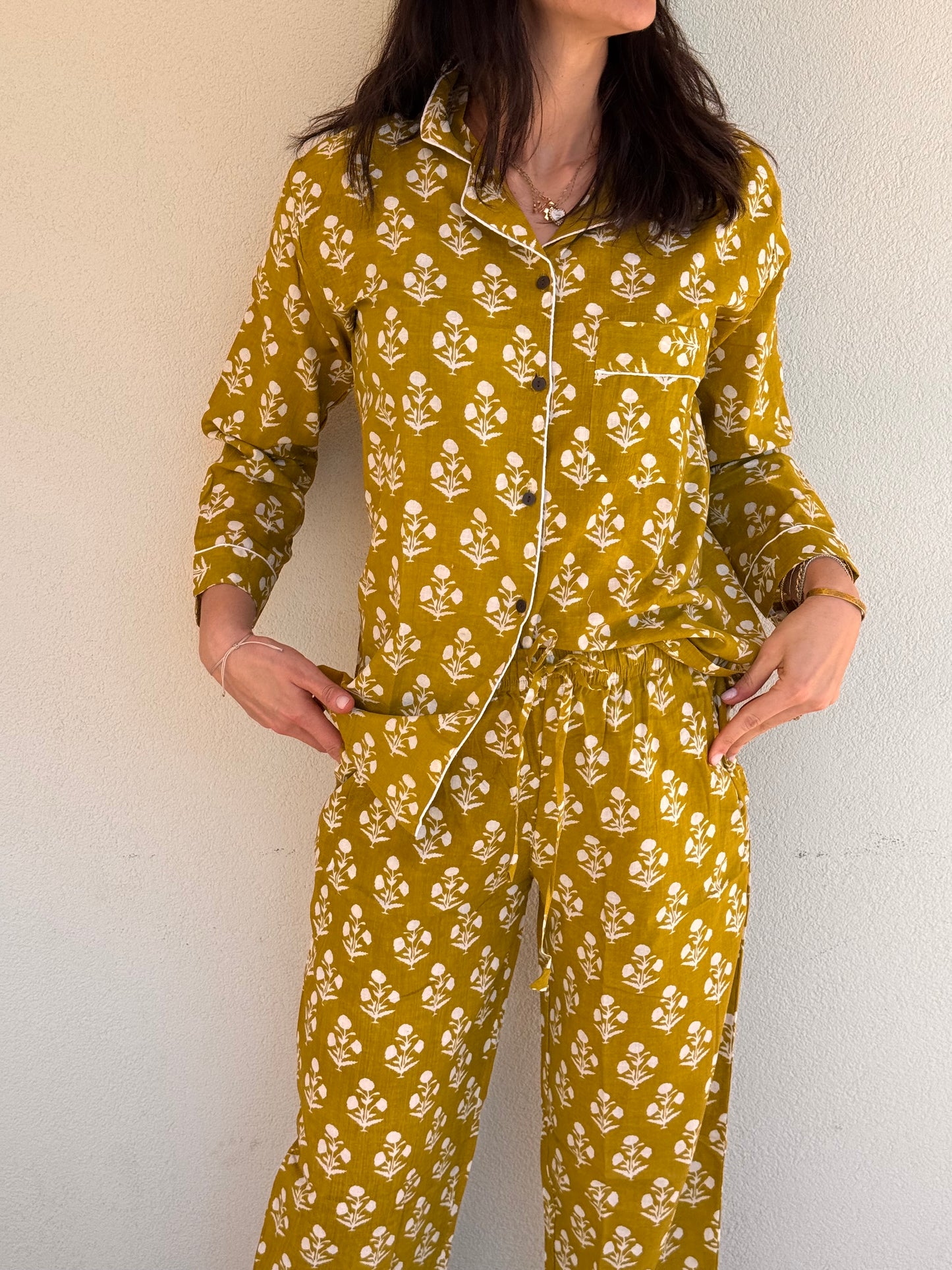 Langer Pyjama 100% reine Bio-Baumwolle mit Senfblumenmuster, hergestellt in Jaipur