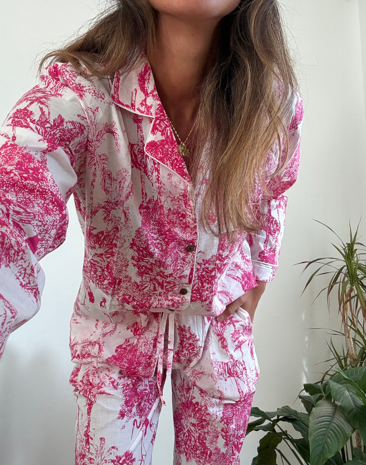 Pigiama lungo 100% puro cotone organico, fantasia savana fucsia