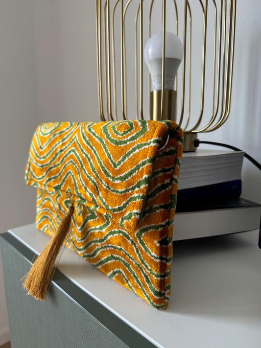Borsa a mano in velluto Ikat, made in Uzbekistan