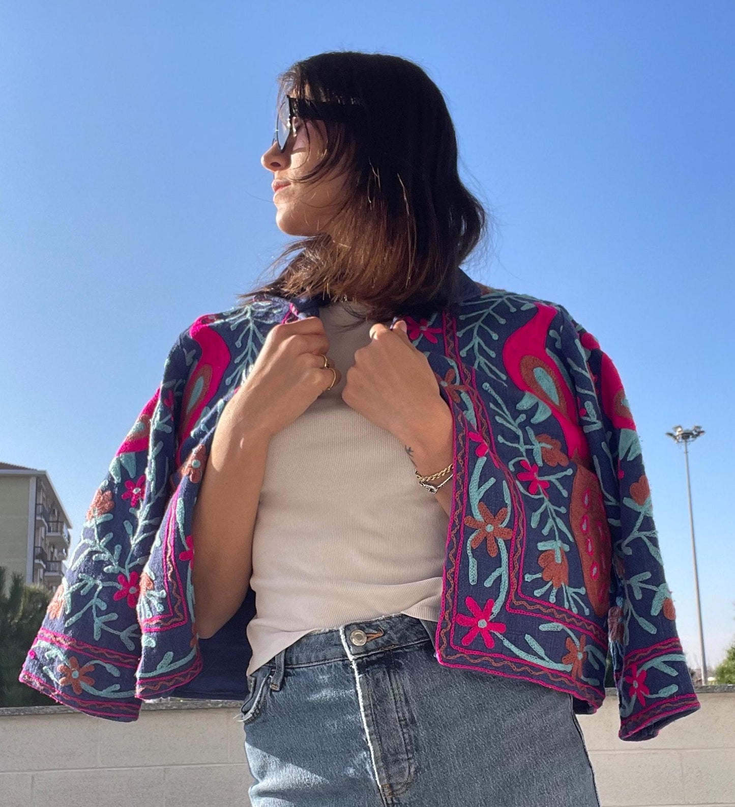 Giacca stile boho in cotone organico ricamata a mano, made in Jaipur