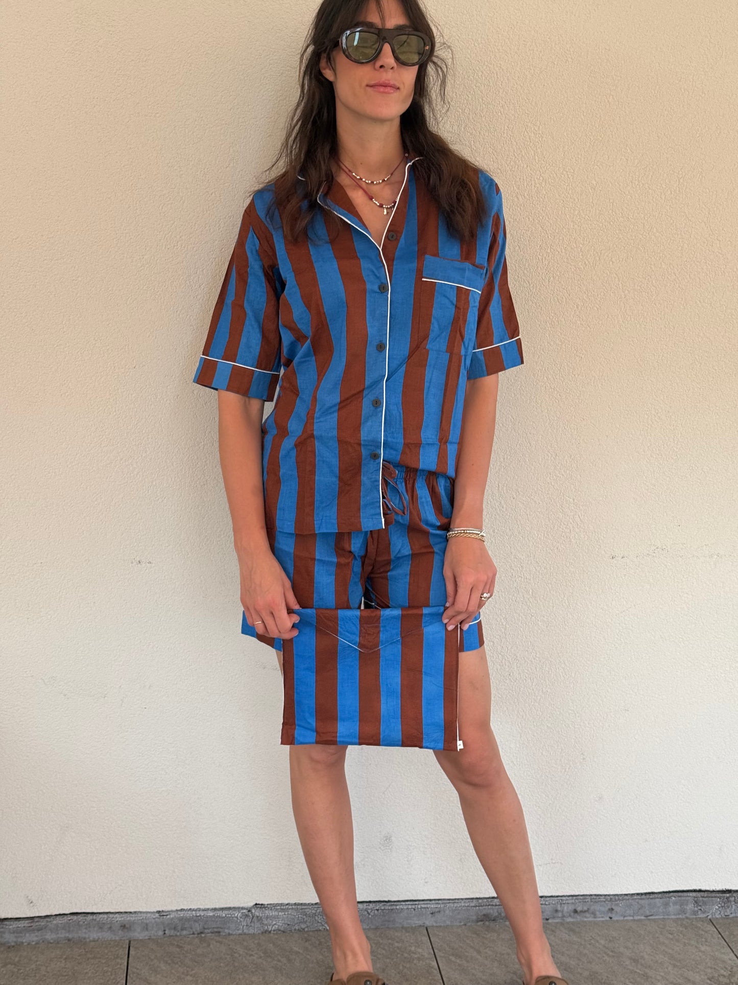 Pigiama corto 100% puro cotone organico righe blu e marrone, made in Jaipur