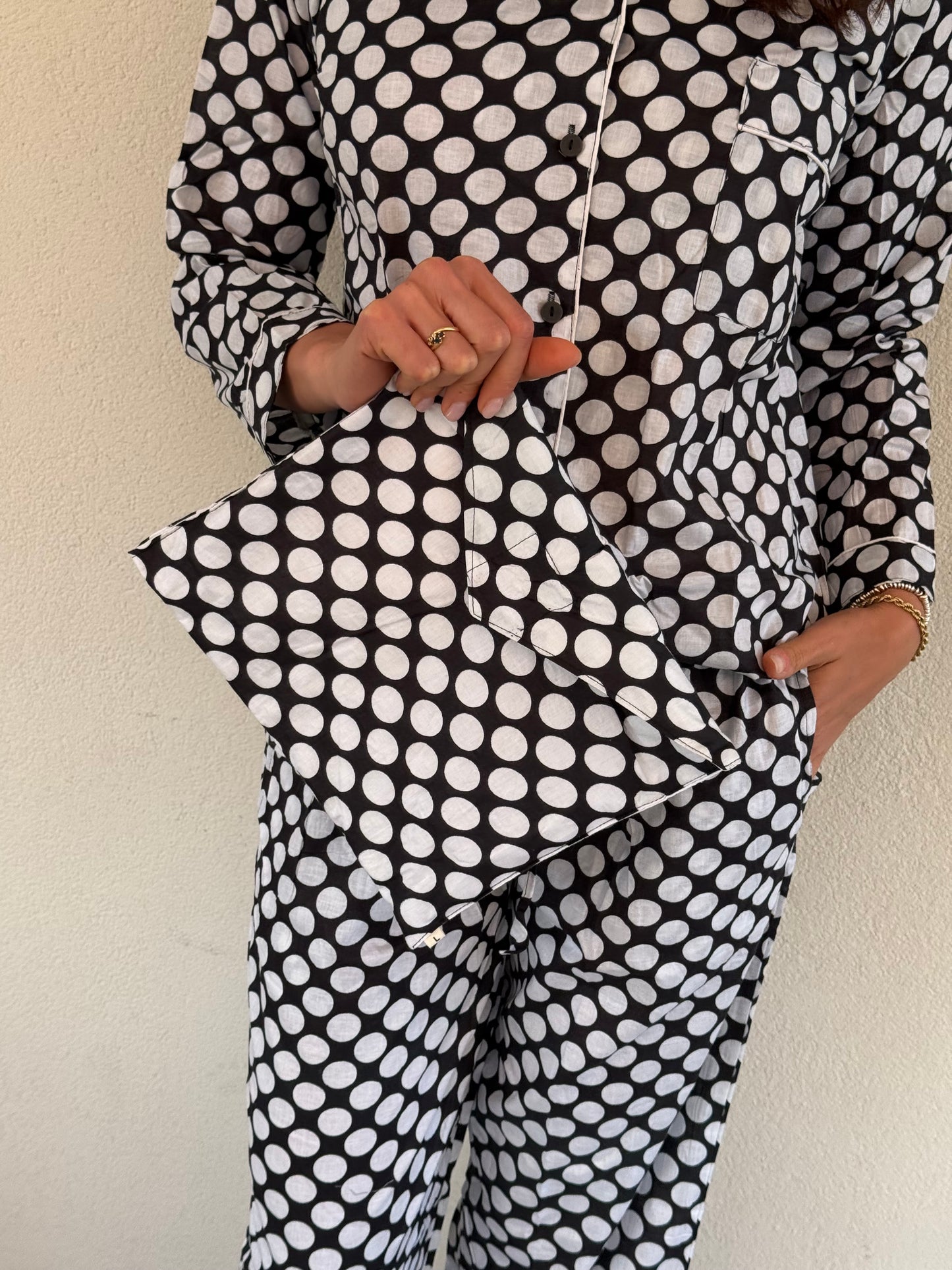 Pigiama lungo 100% puro cotone organico fantasia a pois made in Jaipur