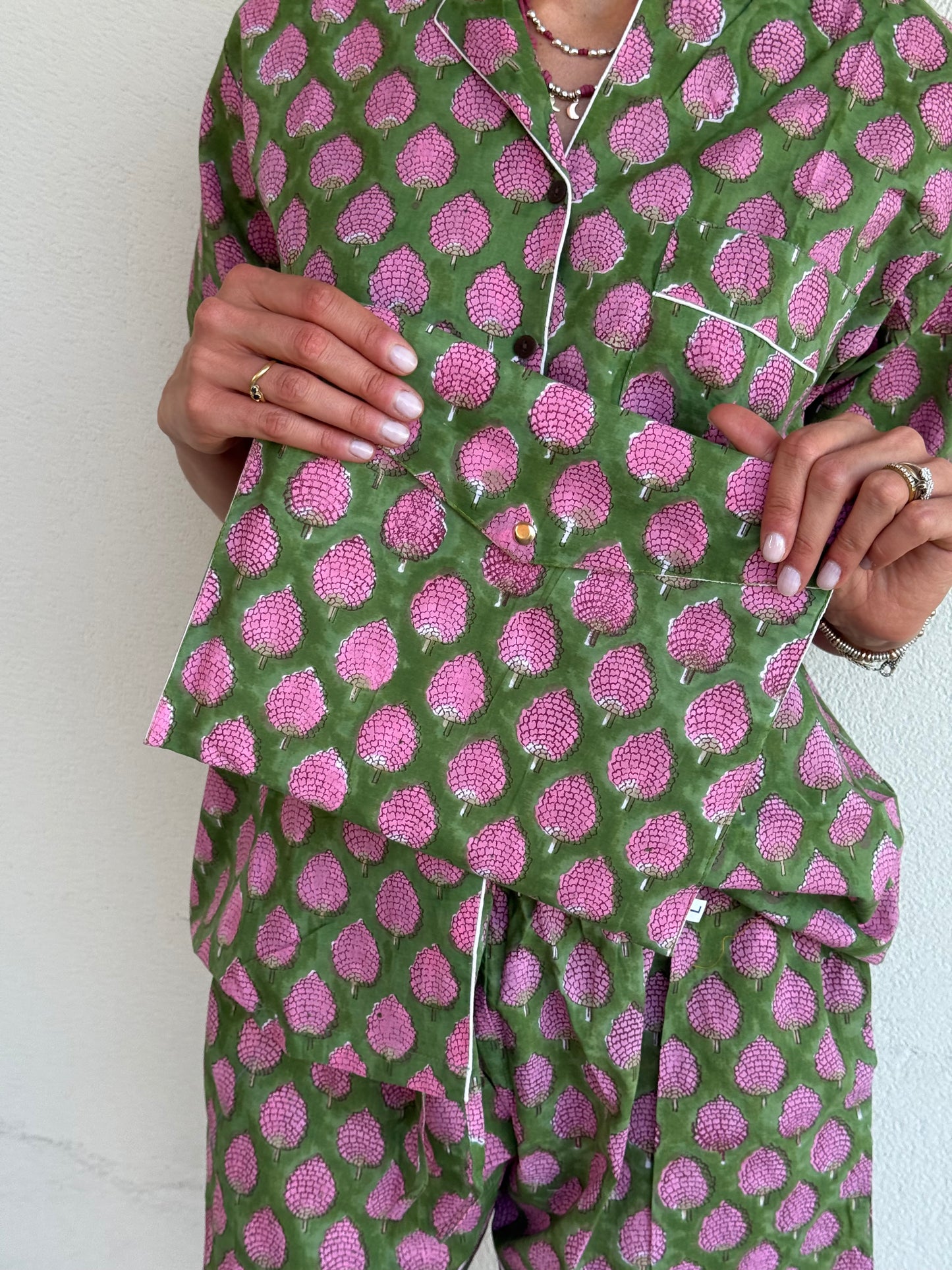 Pigiama corto 100% puro cotone organico more verde e rosa, made in Jaipur