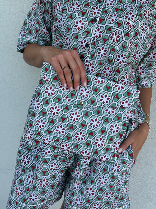 Kurzer Pyjama aus 100 % reiner Bio-Baumwolle mit geometrischem Muster, hergestellt in Jaipur