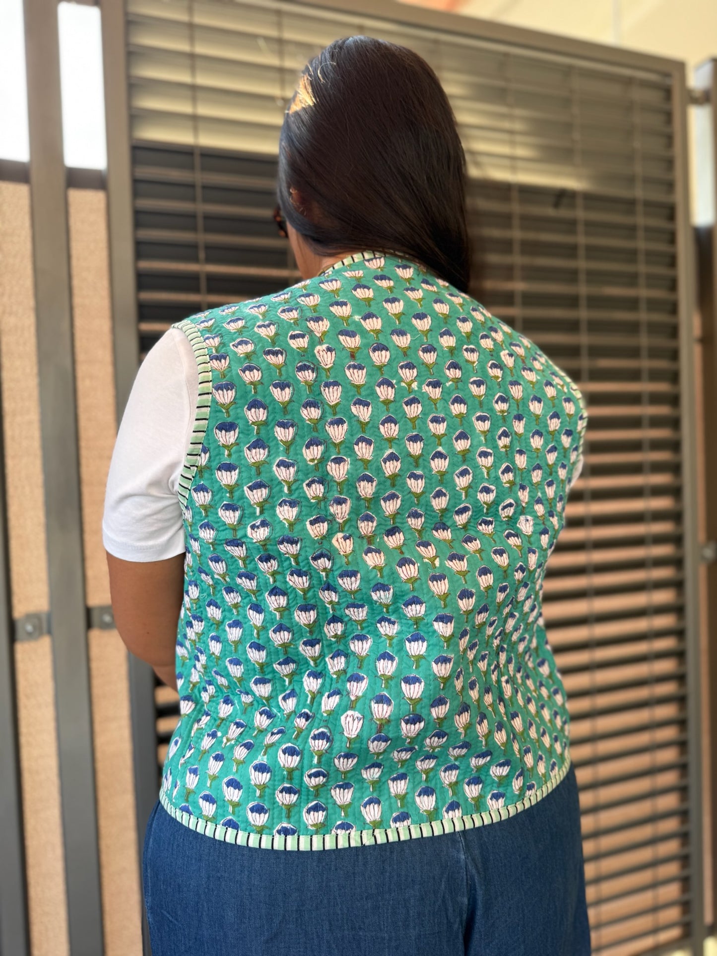 Gilet in cotone trapuntato verde chiaro, made in Jaipur