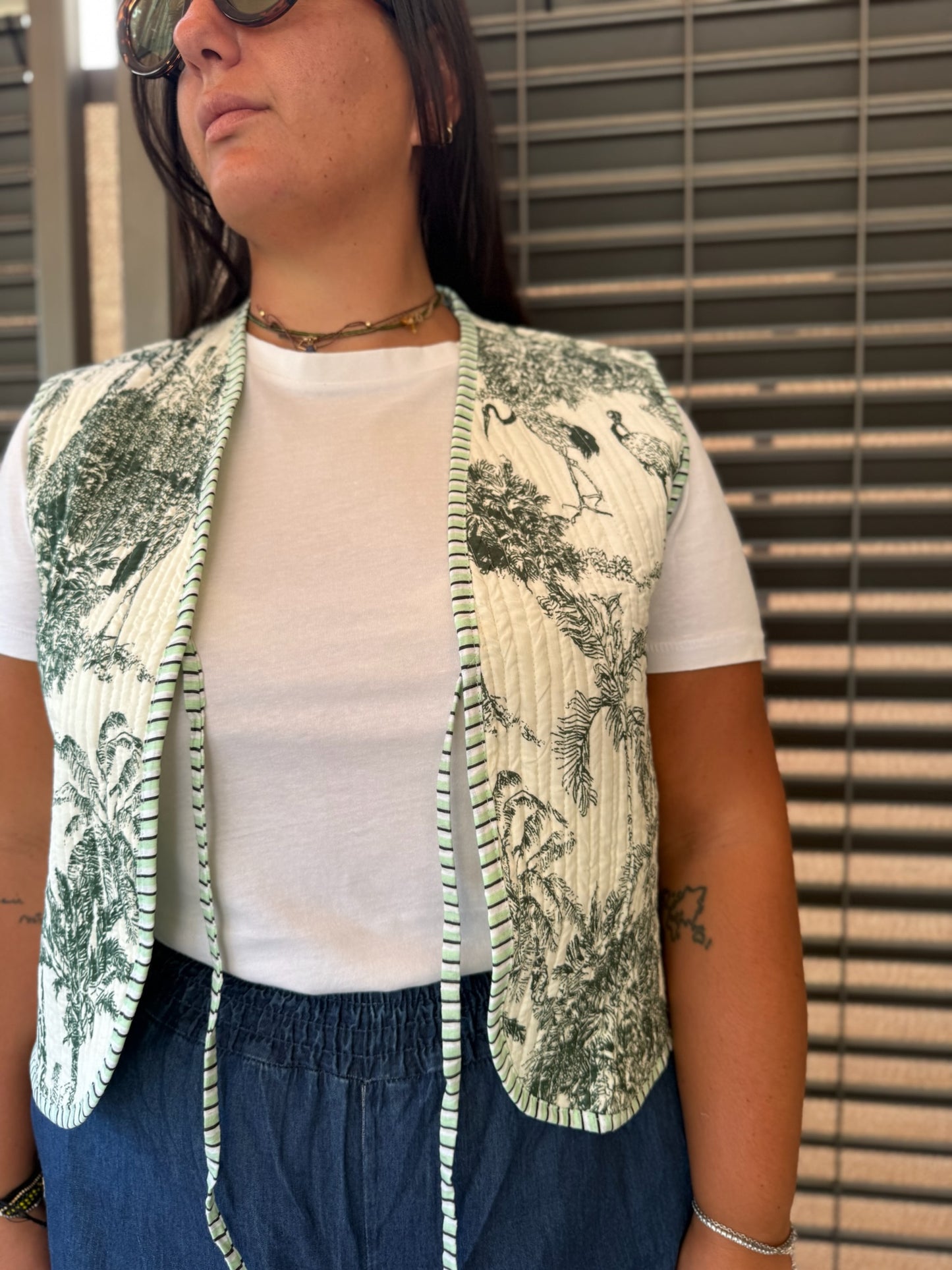 Gilet in cotone trapuntato verde scuro, made in Jaipur
