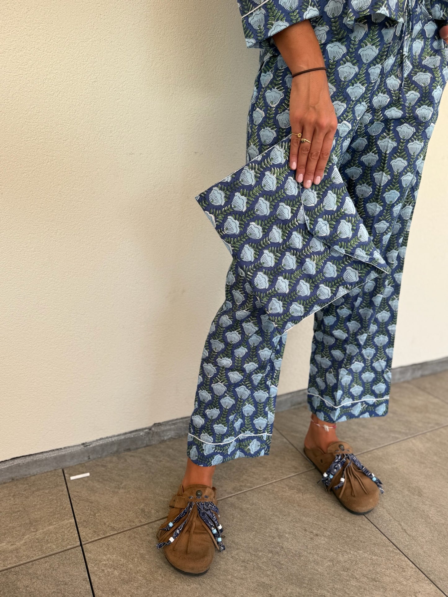 Pigiama 100% puro cotone organico fantasia floreale, made in Jaipur