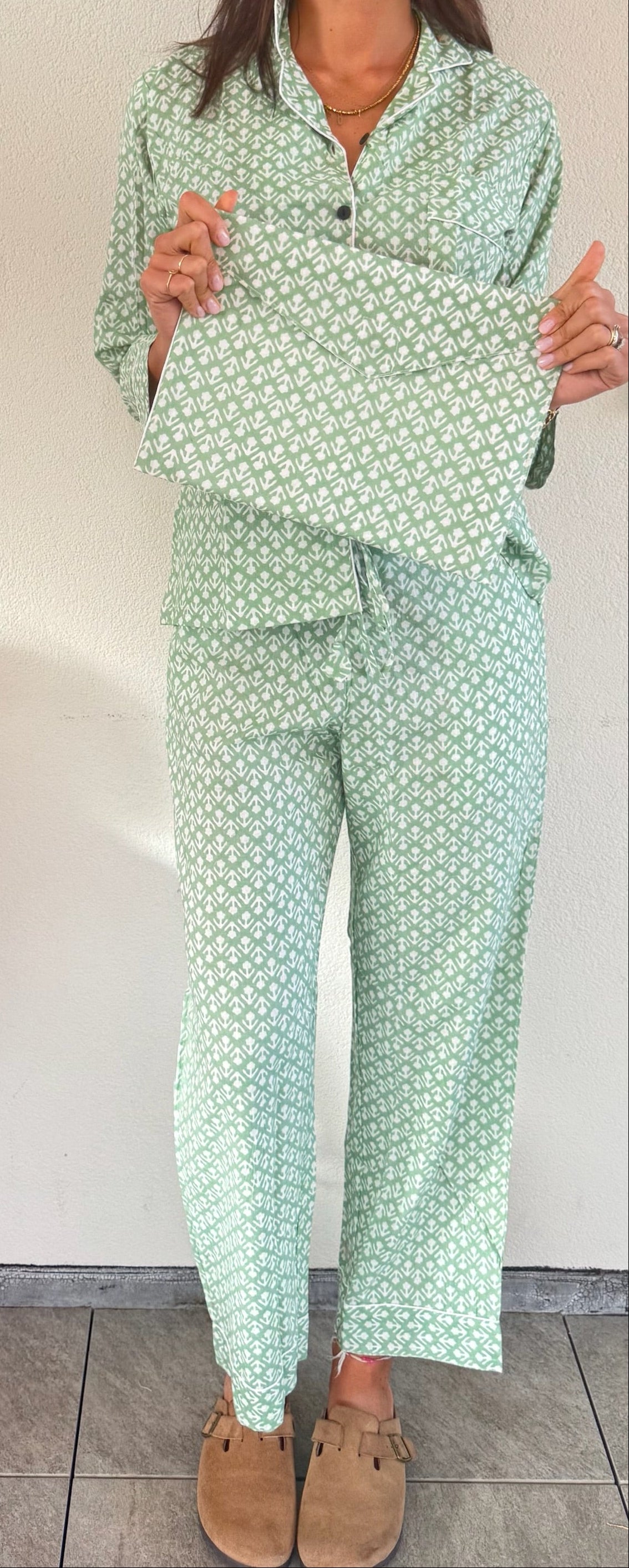 Pigiama 100% puro cotone organico fantasia floreale, made in Jaipur