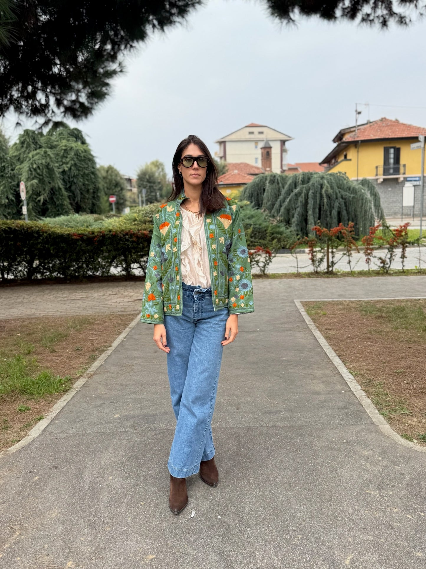 Giacca verde scuro stile boho ricamata a mano, made in Jaipur