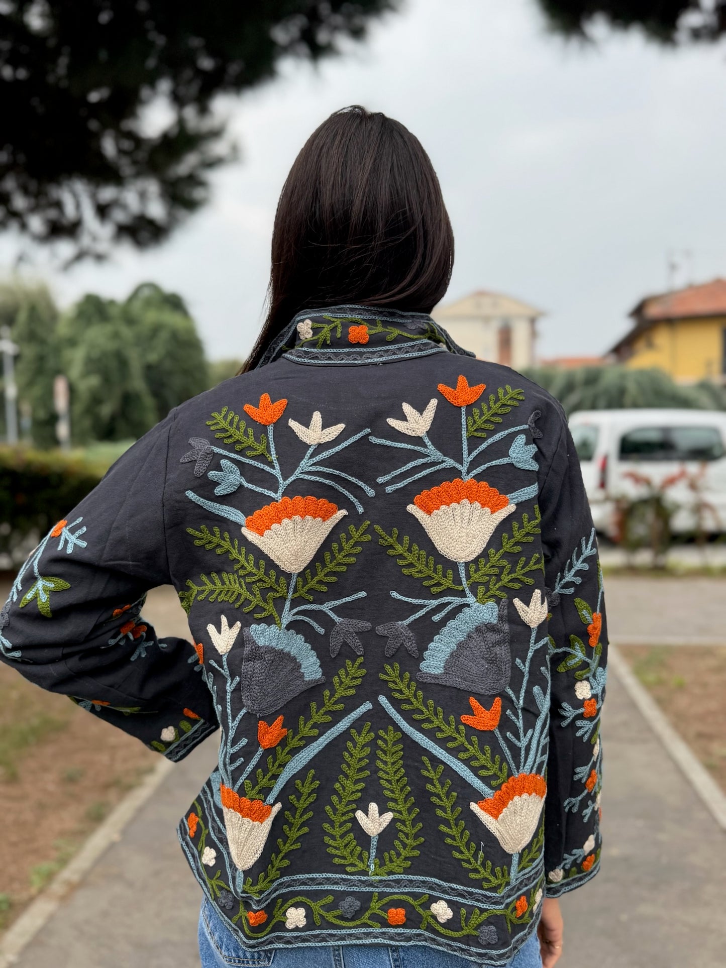 Giacca blu scuro stile boho ricamata a mano, made in Jaipur