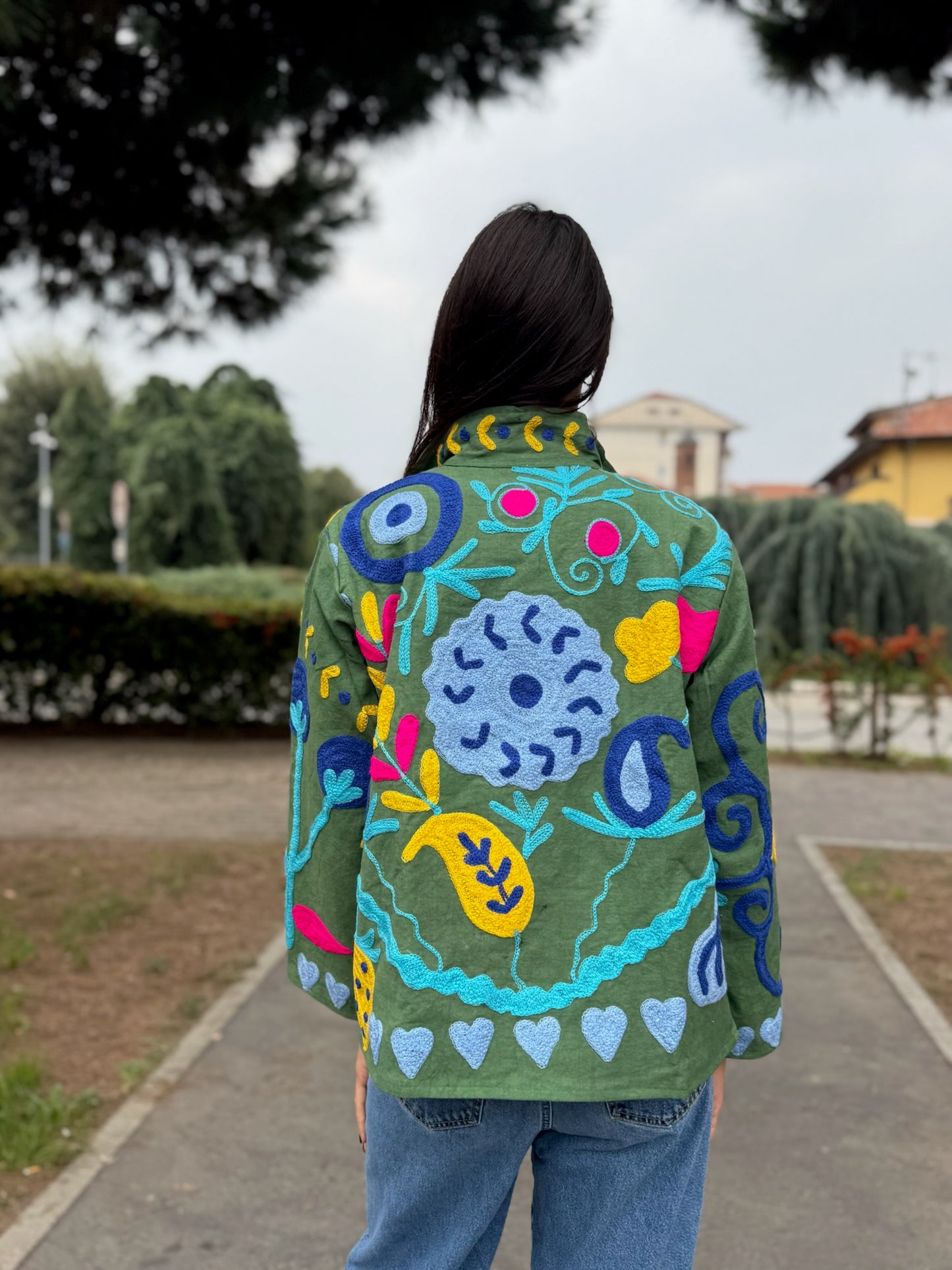 Giacca verde stile boho ricamata a mano, made in Jaipur