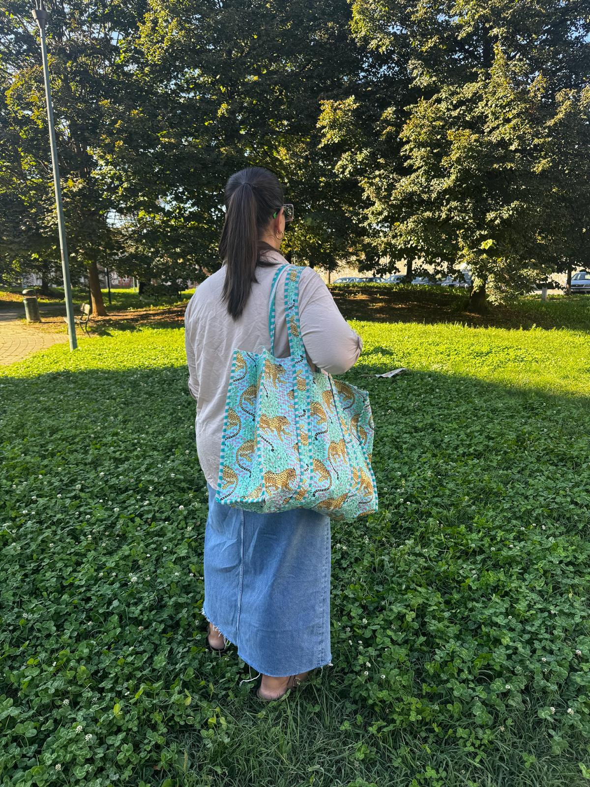 Borsa shopping a spalla stampata in cotone, Borsa trapuntata fatta a mano da donna, borsa tote fatte a mano etniche, Borsa made in India